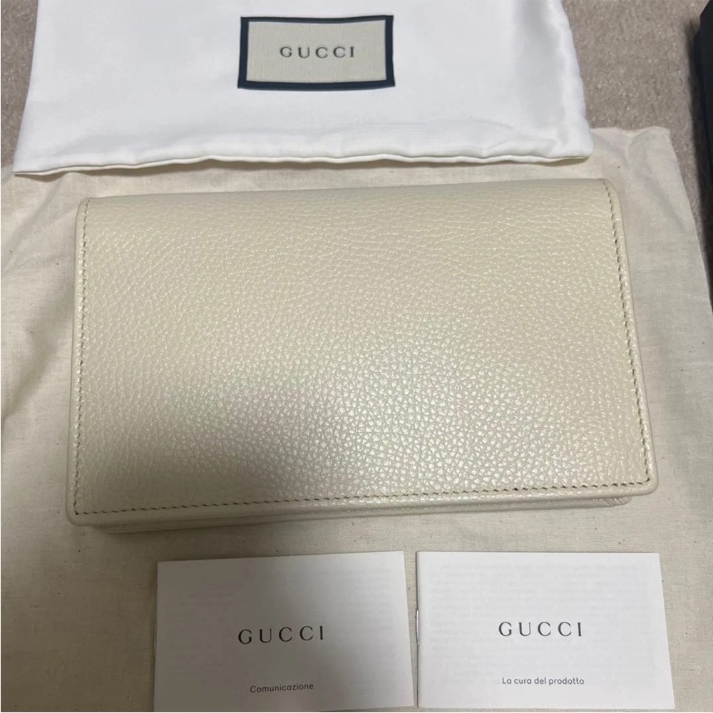 Gucci Cream Leather Shoulder Bag - Picture 3 of 10